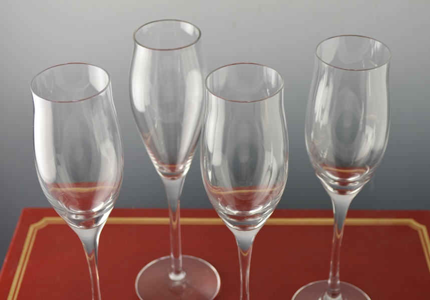 Eight Cartier Crystal TulipFlared Champagne Flutes EBTH